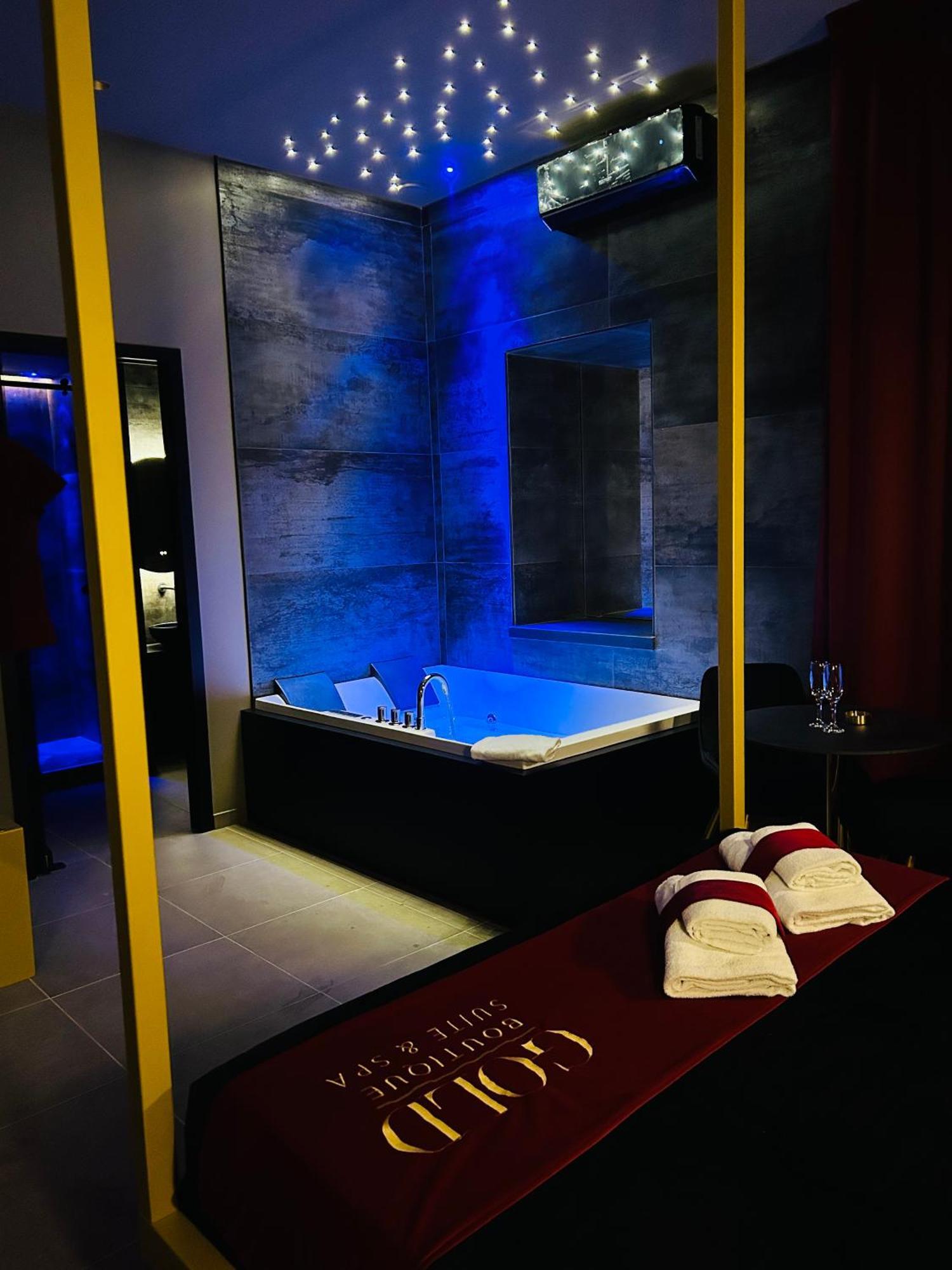 Gold Boutique Suite & Spa ปาแลร์โม ภายนอก รูปภาพ