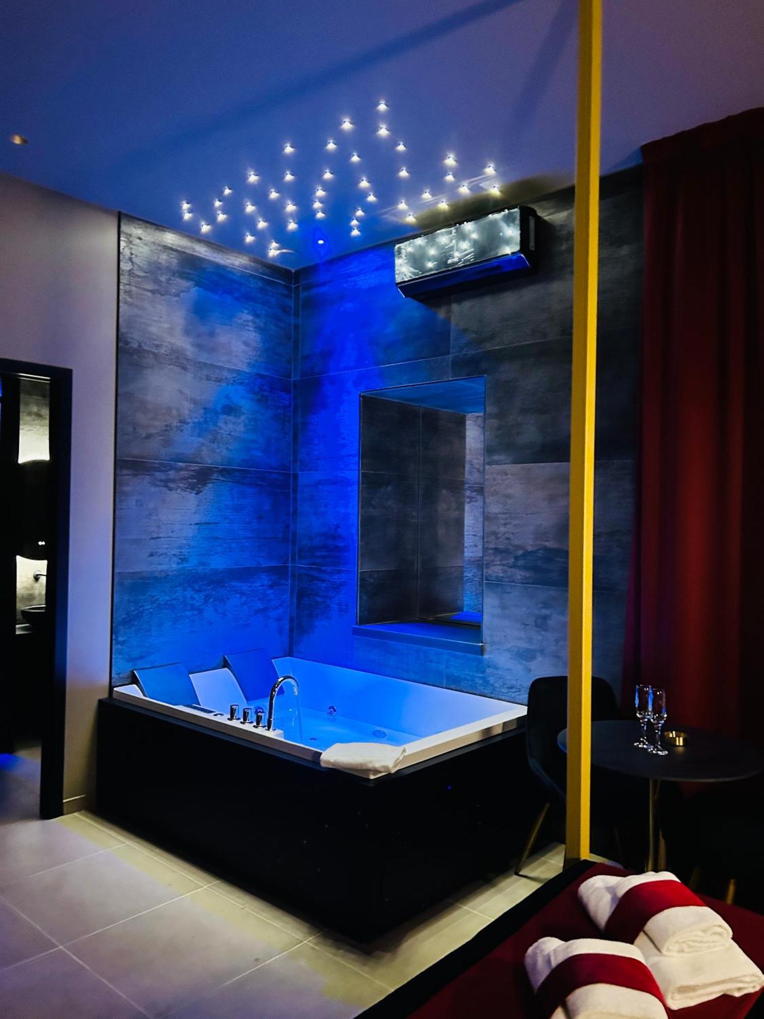 Gold Boutique Suite & Spa ปาแลร์โม ภายนอก รูปภาพ
